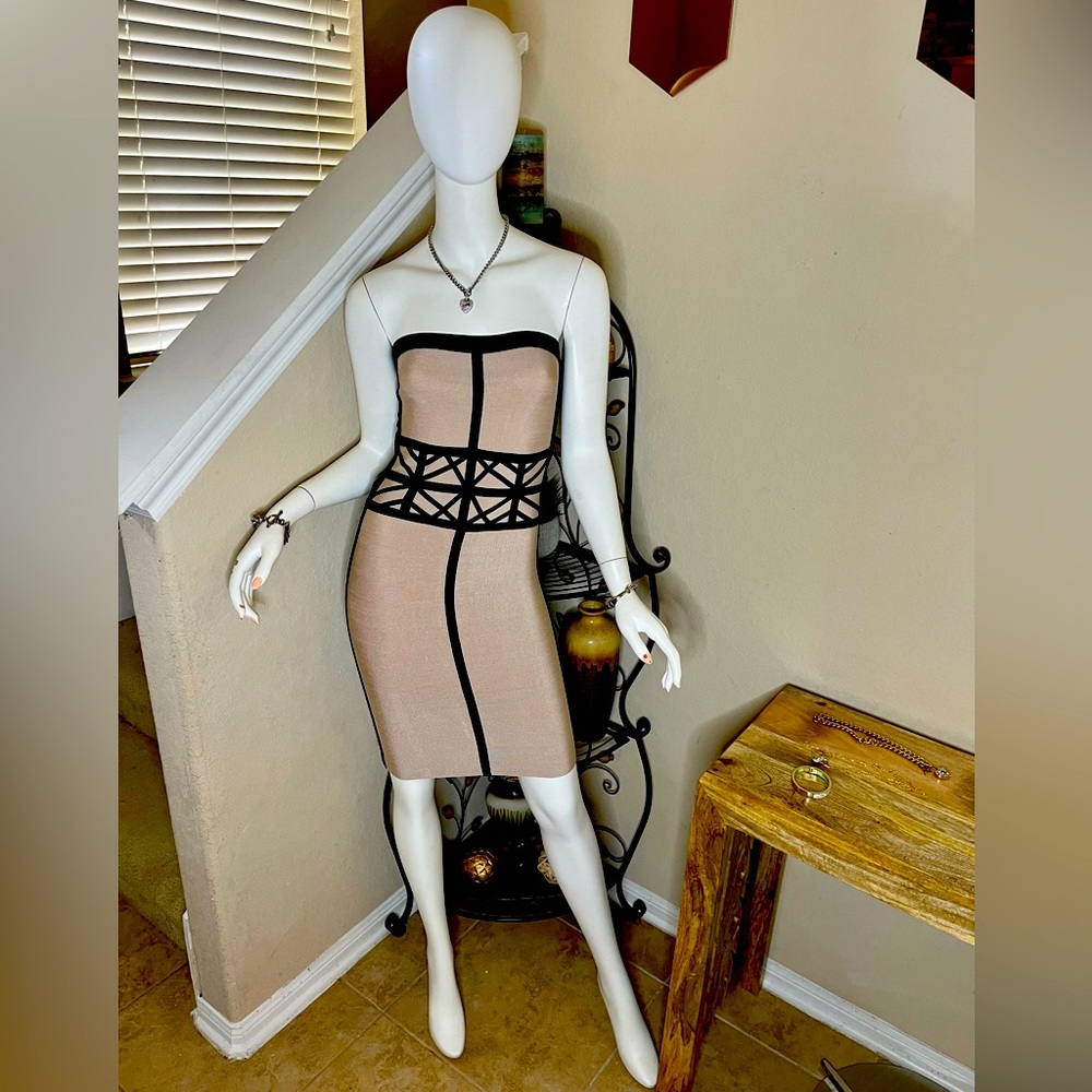 BEBE dress NWT size small